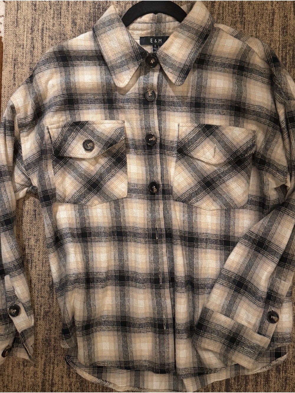 Women’s oversized Beige and Black Plaid Button-Up Shirt. S
